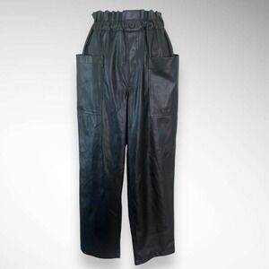 OPHELIA ROE Black High Waisted Vegan Leather Straight Leg Cropped Pants  | EUC‎